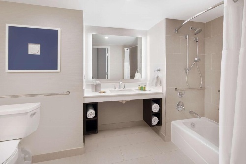 DoubleTree By Hilton Deerfield Beach Boca Raton image 24